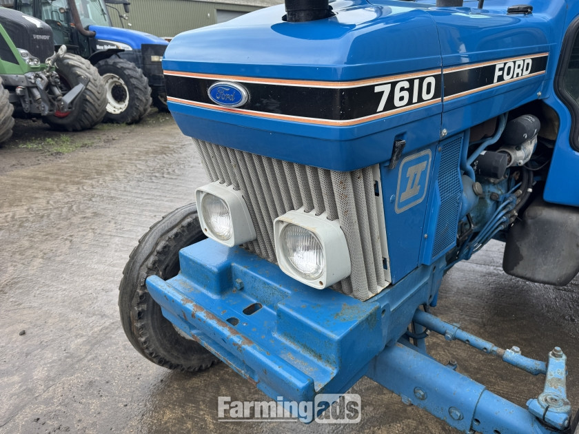 Ford  (1987) Tractor 