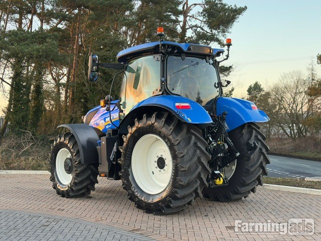 New Holland T6.180 () Tractor - {CATEGORY}