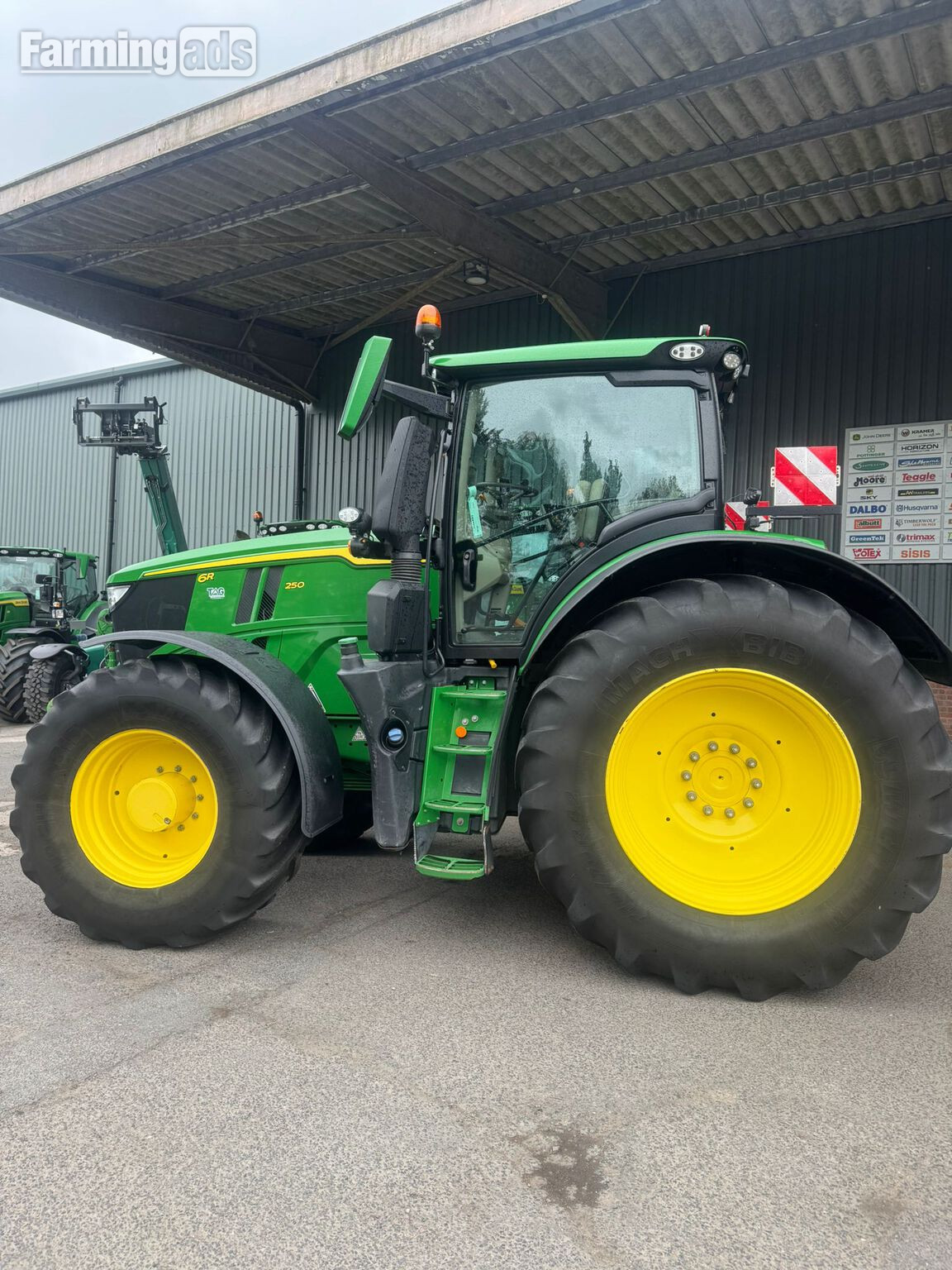 {CATEGORY} - John Deere 6R 250 (2023) Tractor