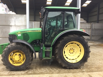 John Deere 5090M (2014) Tractor