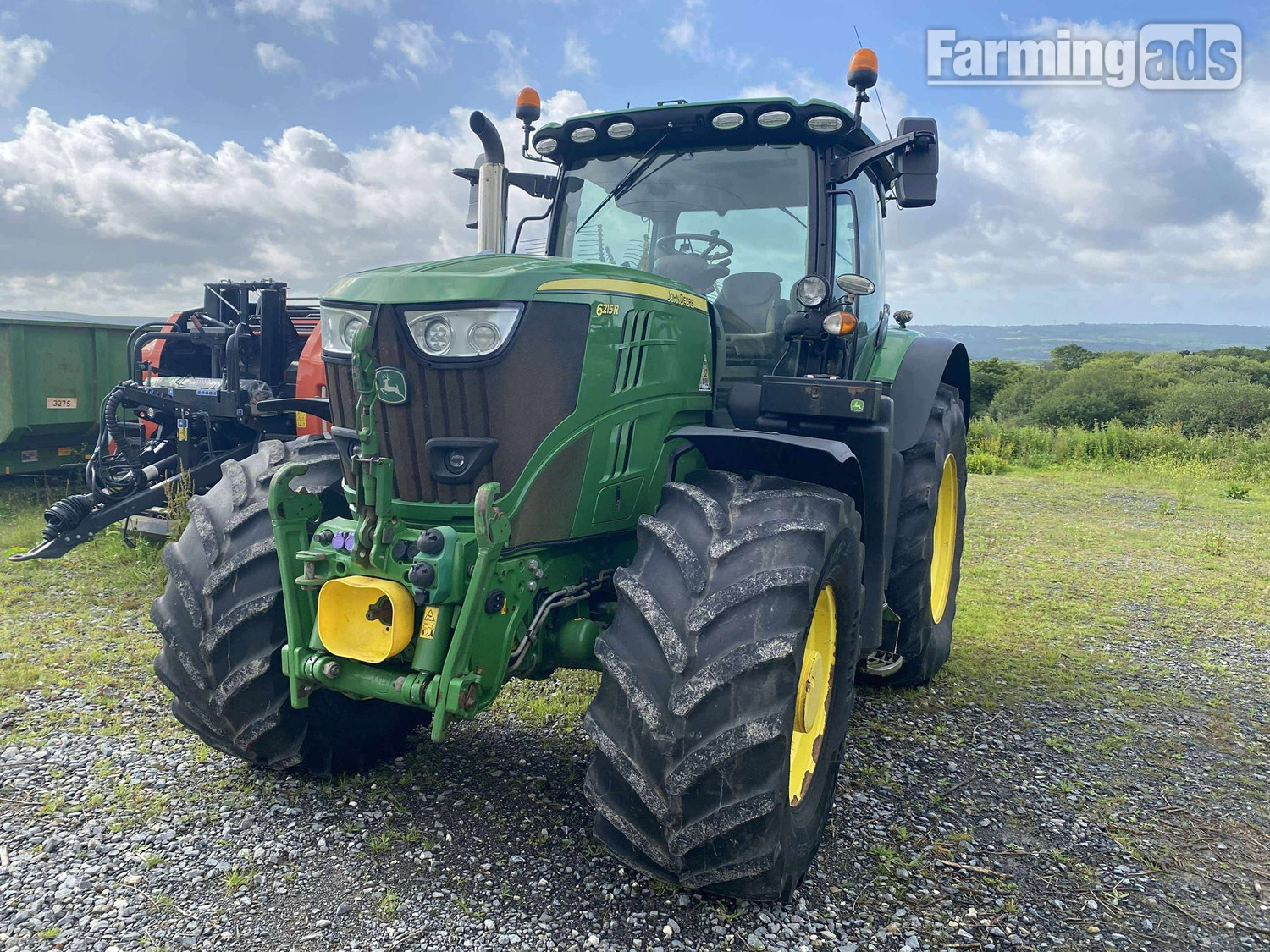 John Deere 6215R (2020) Tractor