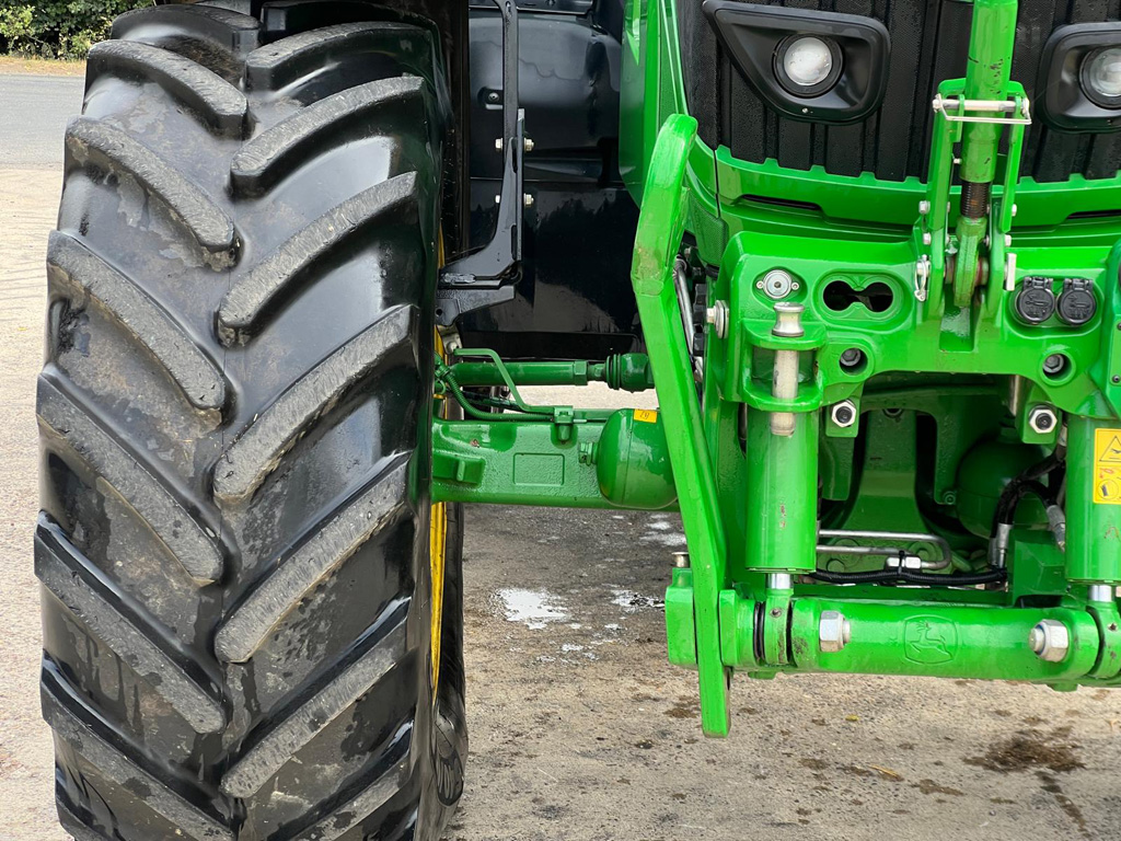 John Deere 6R 155 (2023) Tractor - {CATEGORY}