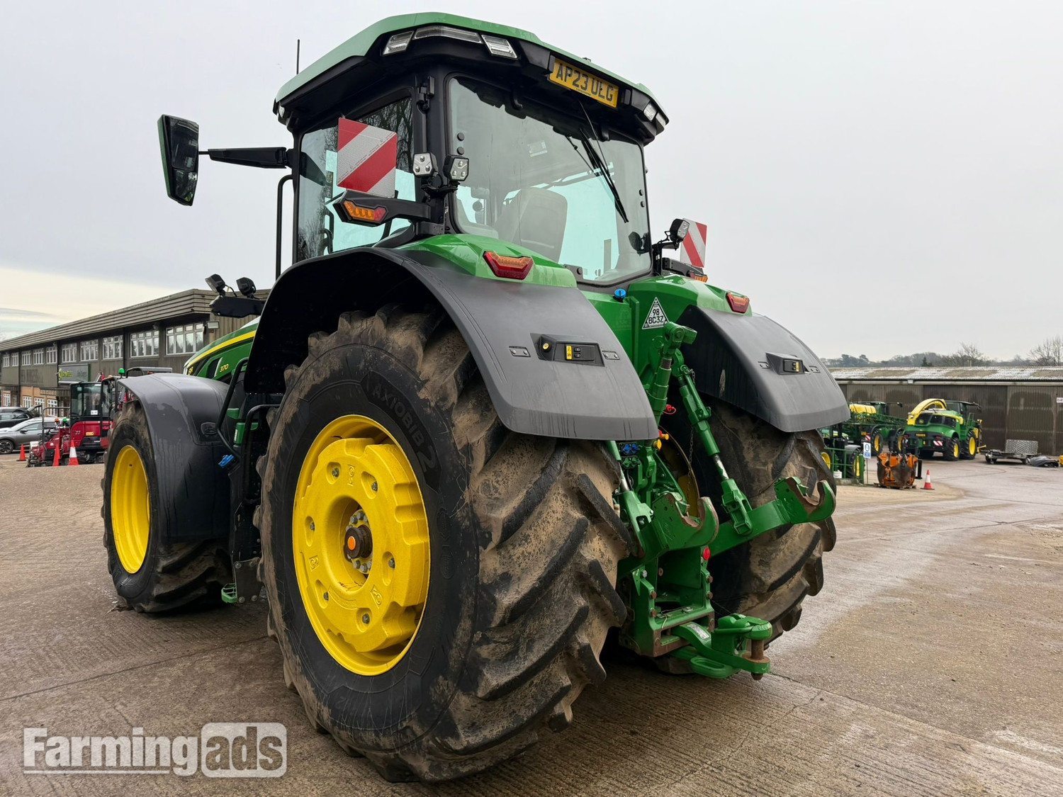 {CATEGORY} - John Deere 8R 370 (2023) Tractor