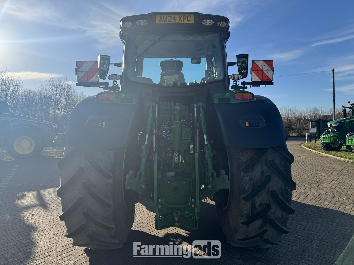John Deere 6R 250 (2023) Tractor 