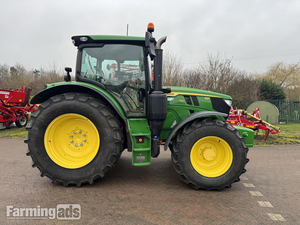 John Deere 6R 150 (2025) Tractor - {CATEGORY}