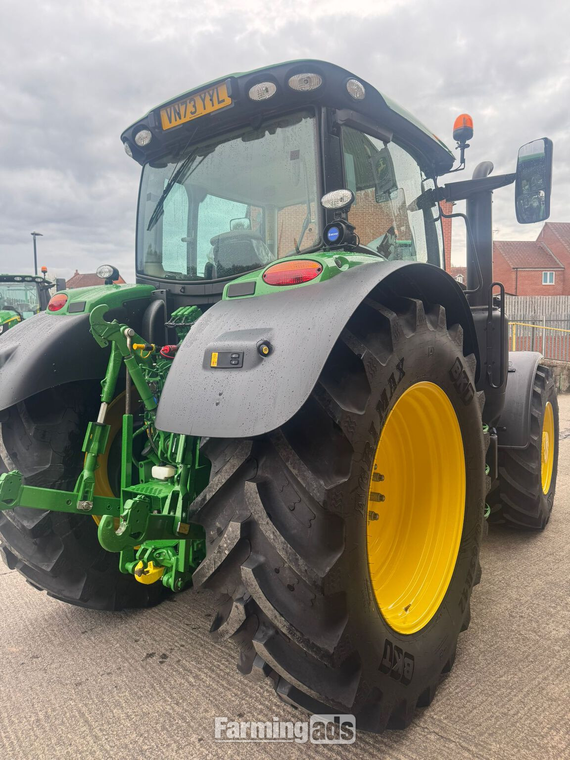 John Deere 6R 185 (2023) Tractor - {CATEGORY}