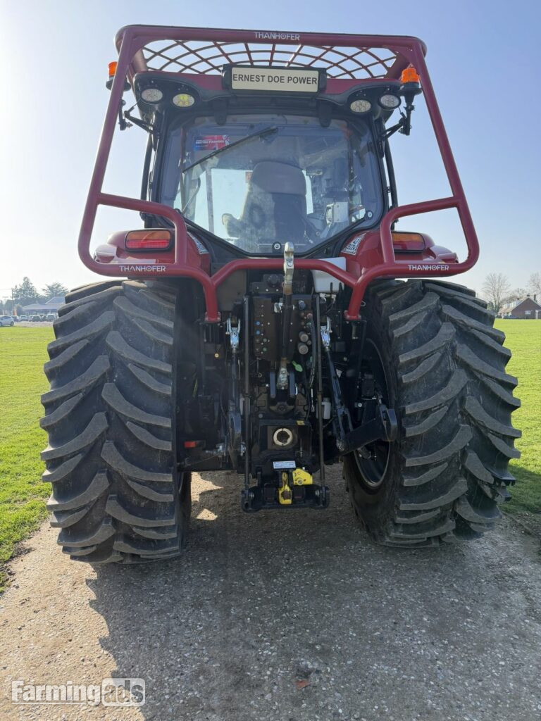 Case IH Puma 175CVX () Tractor - {CATEGORY}