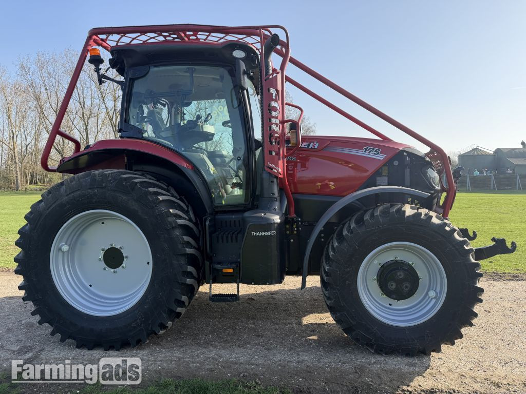 Case IH Puma 175CVX () Tractor 