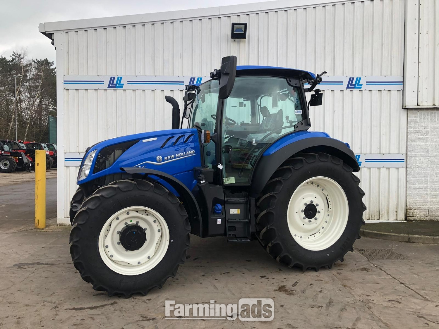 New Holland T5.140 () Tractor