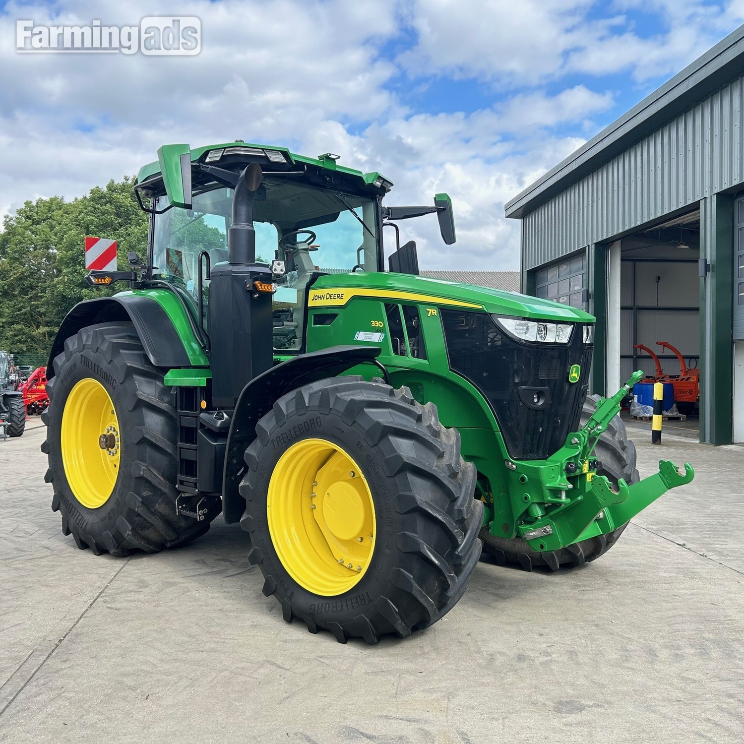 John Deere 7R 330 (2023) Tractor