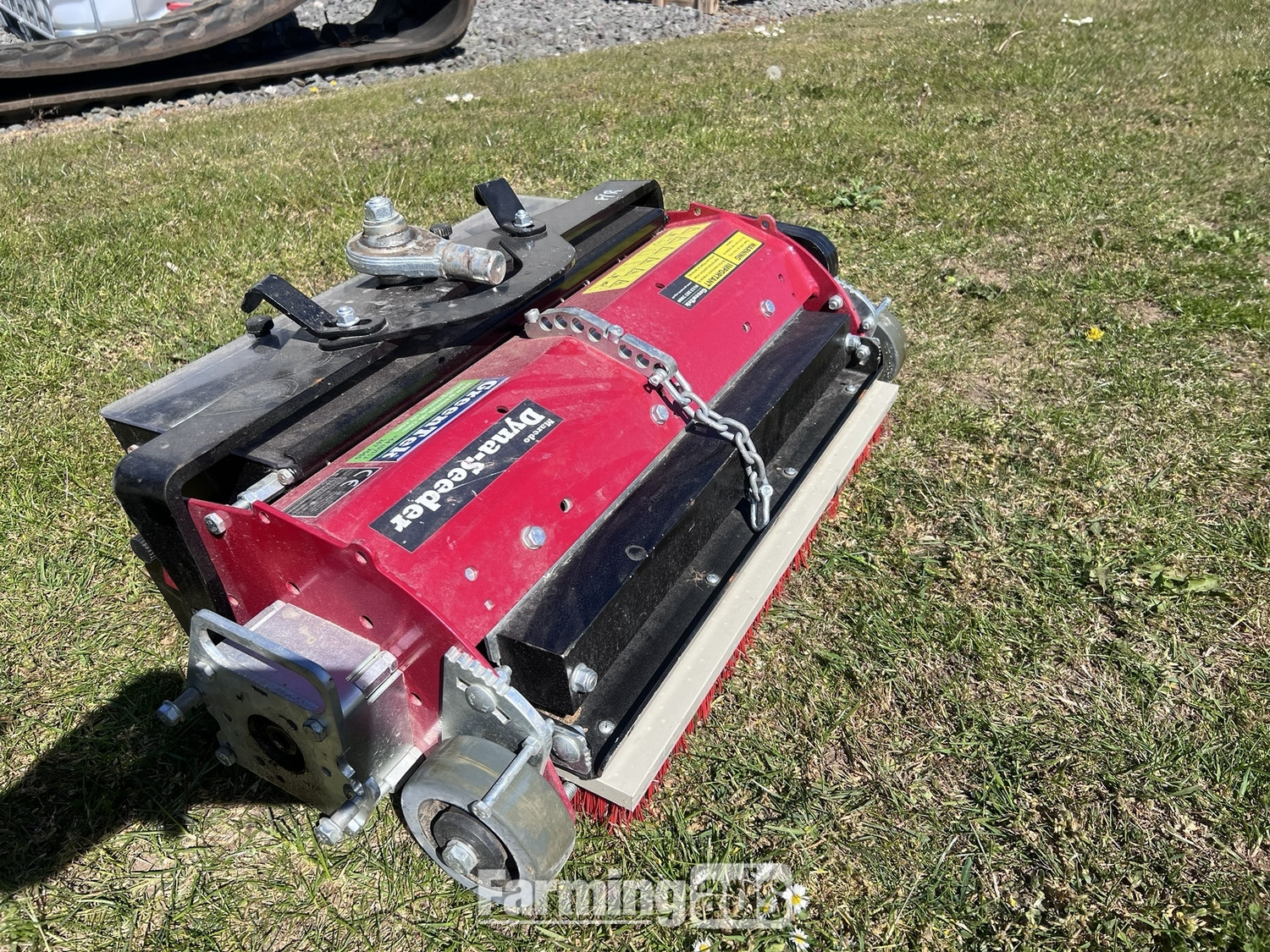 Other DYNA-SEEDERS () Tractor - {CATEGORY}