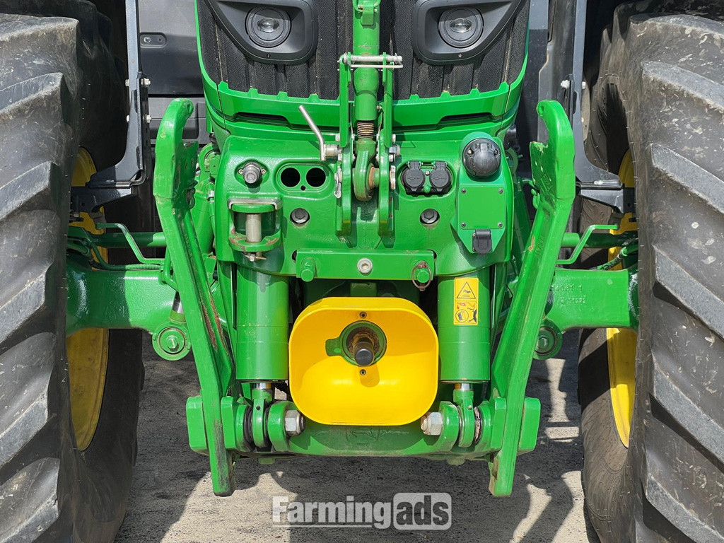  John Deere 6R 250 (2023) Tractor
