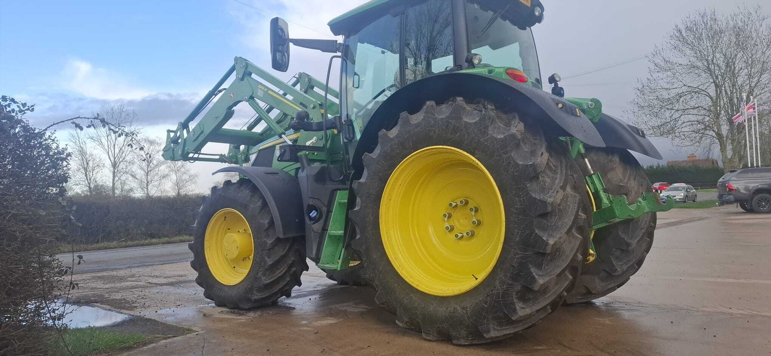 {CATEGORY} - John Deere 6R 185 (2025) Tractor