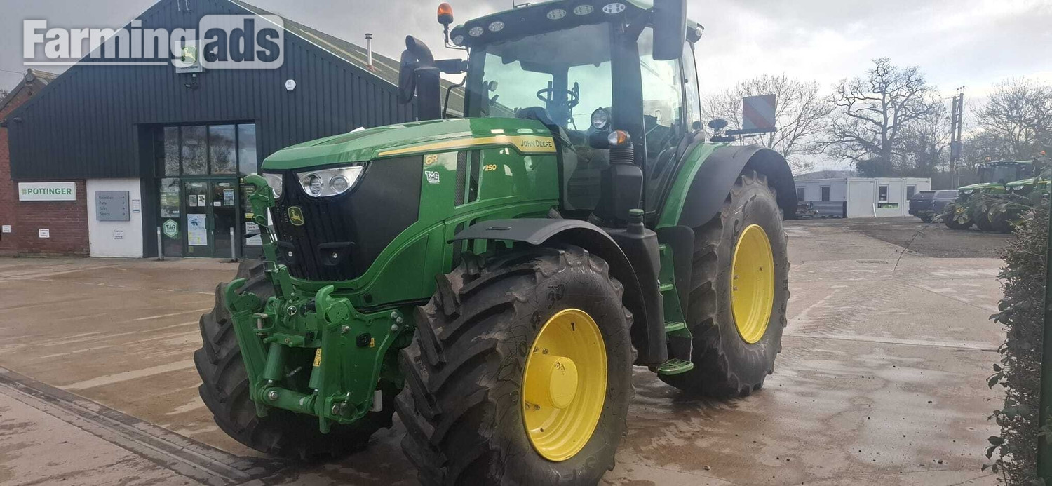John Deere 6R 250 (2024) Tractor