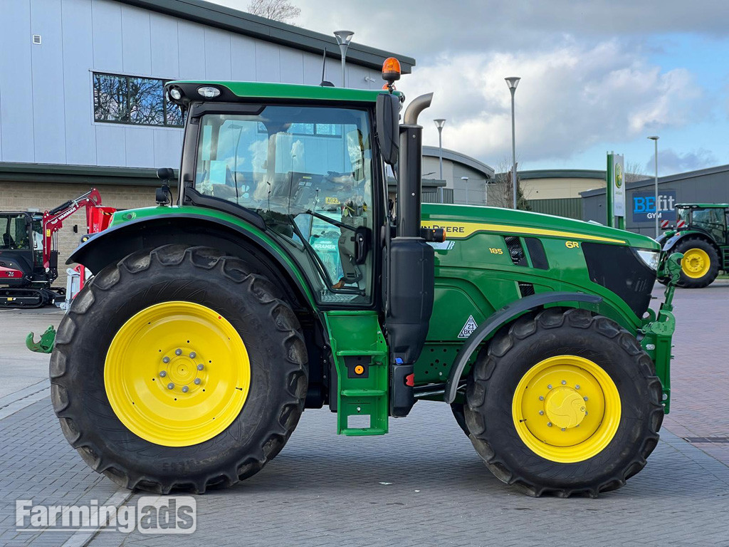 John Deere 6R 185 (2025) Tractor 