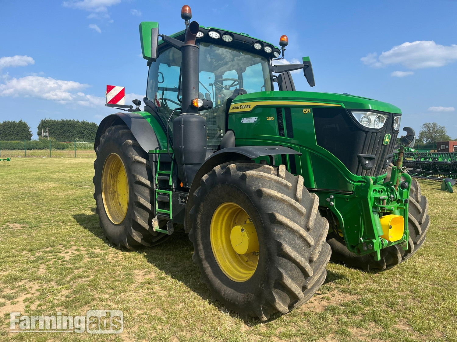  John Deere 6R 250 (2022) Tractor