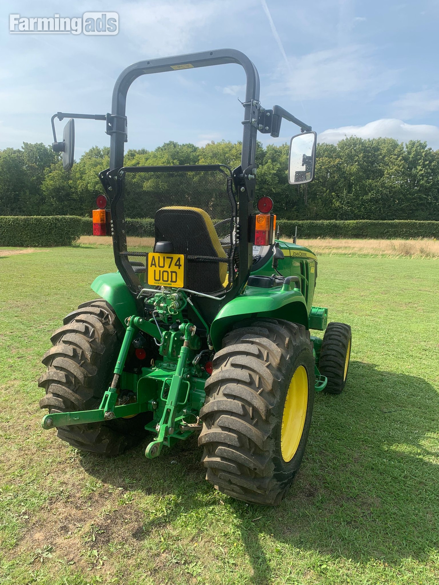 John Deere 3046R () Tractor - {CATEGORY}