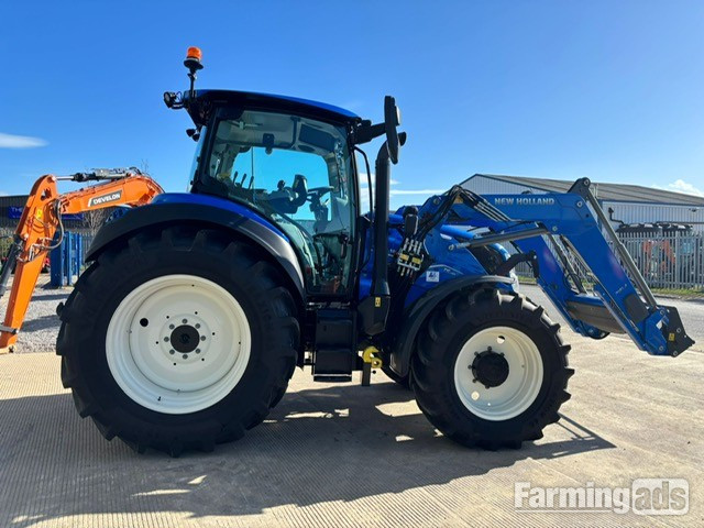 New Holland T5.140 () Tractor - {CATEGORY}