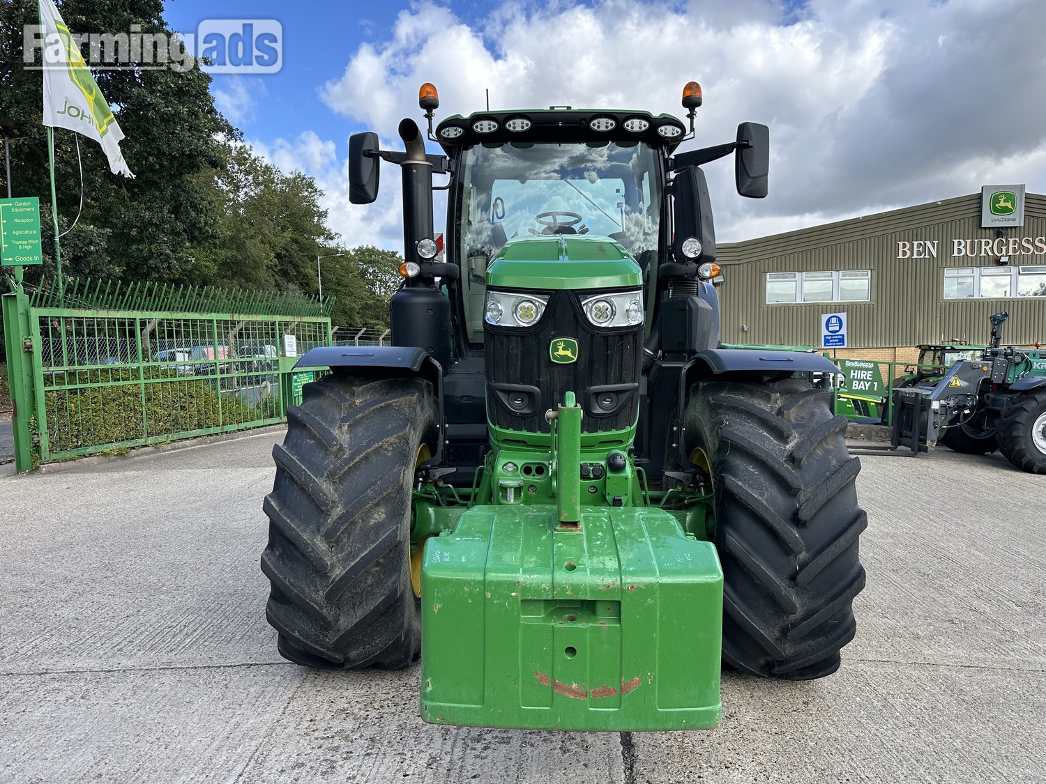 John Deere 6R 250 (2024) Tractor