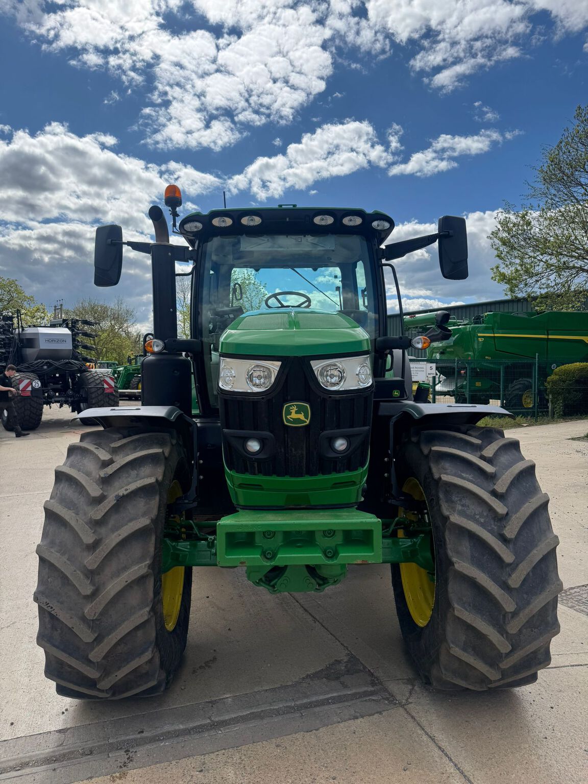  John Deere 6R 185 (2025) Tractor