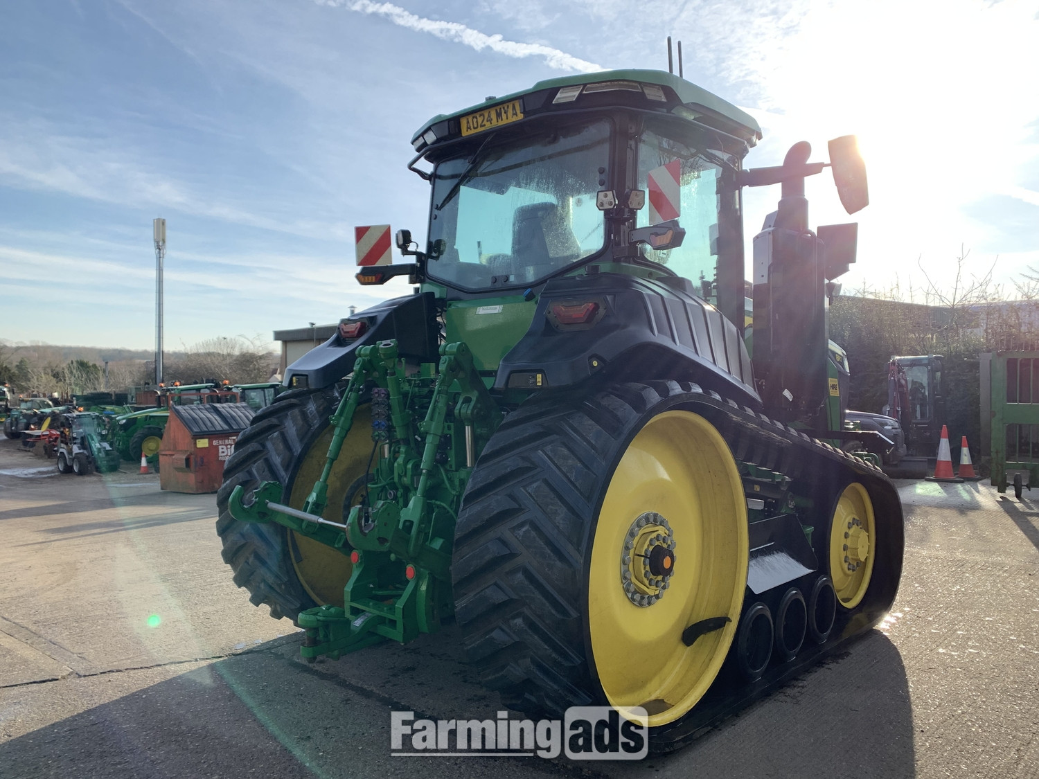 John Deere 8RT 410 (2023) Tractor - {CATEGORY}