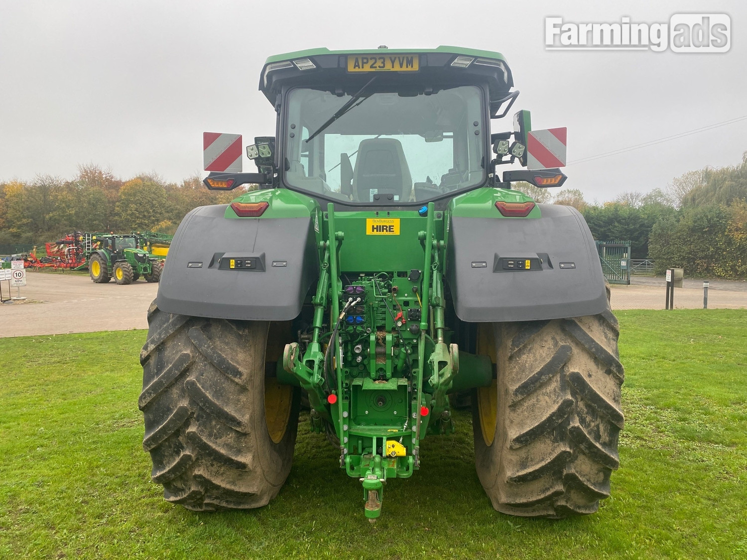 John Deere 7R 330 (2023) Tractor 