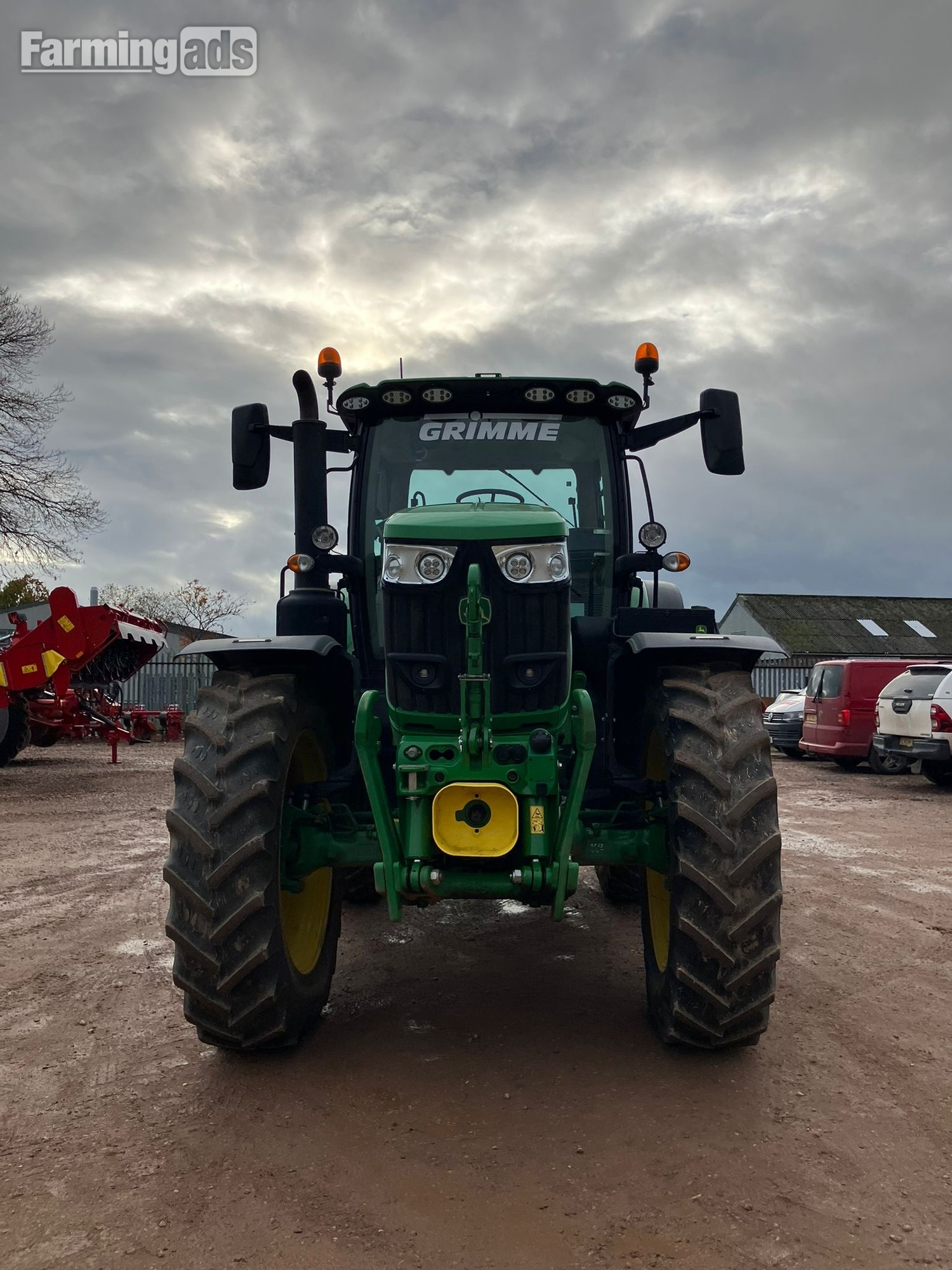 John Deere 6R 215 (2023) Tractor