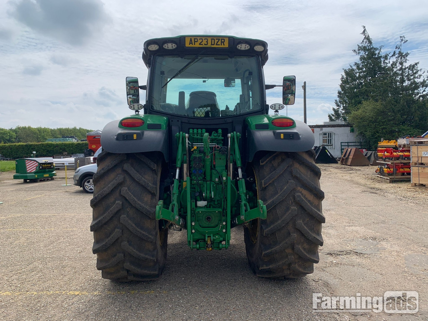 John Deere 6R 185 (2023) Tractor 