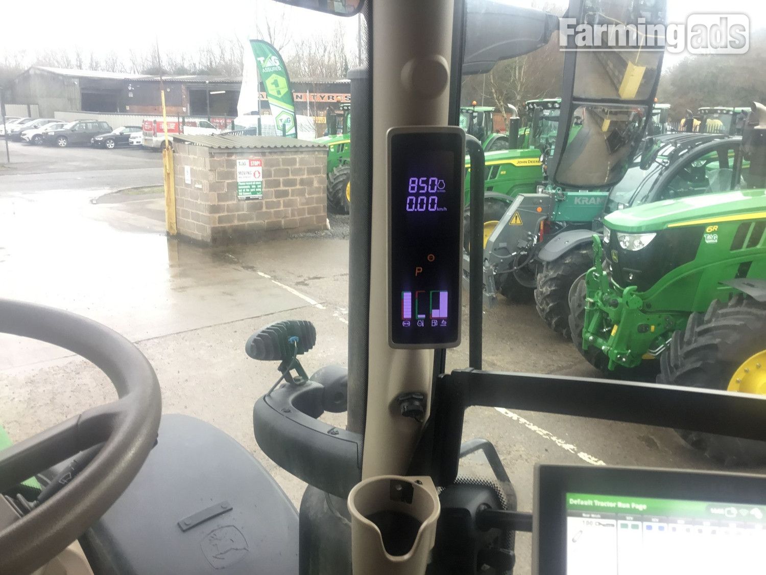 John Deere 6R 250 (2023) Tractor