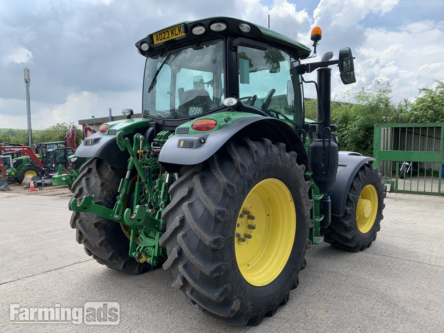 John Deere 6R 155 (2023) Tractor - {CATEGORY}