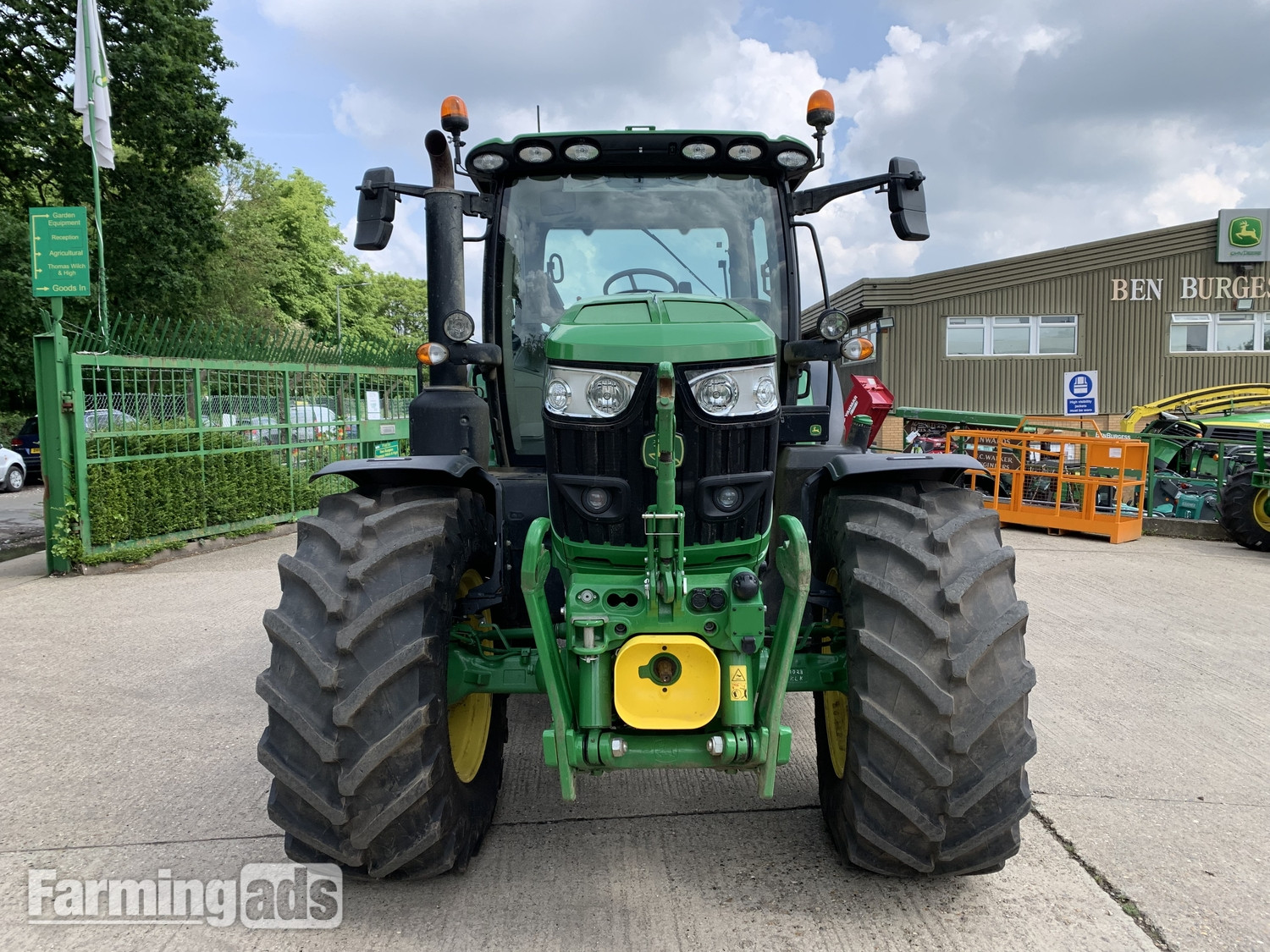 John Deere 6R 155 (2023) Tractor