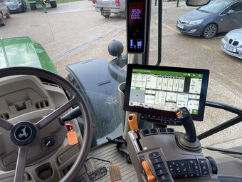 John Deere 6R 155 (2024) Tractor