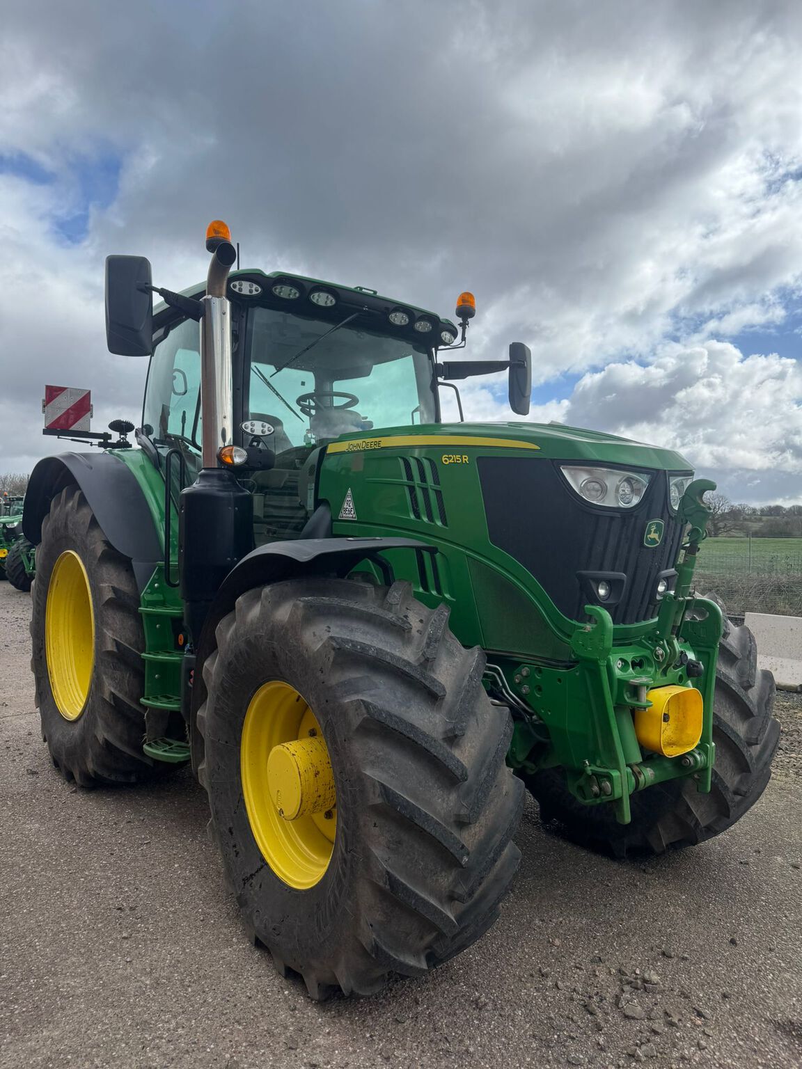John Deere 6215R (2023) Tractor - {CATEGORY}