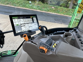 John Deere 6R 155 (2024) Tractor