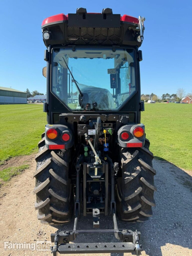 {CATEGORY} - Case IH QUANTUM 80N () Tractor