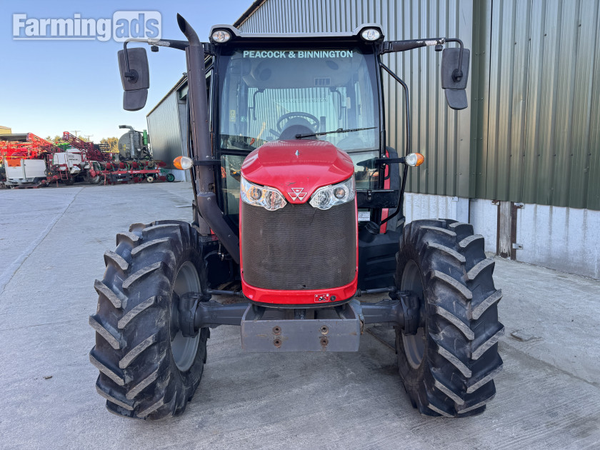 {CATEGORY} - Massey Ferguson  (2018) Tractor