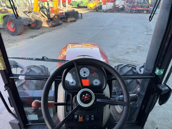 Massey Ferguson  (2018) Tractor