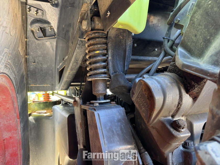 {CATEGORY} - Claas  (2013) Tractor