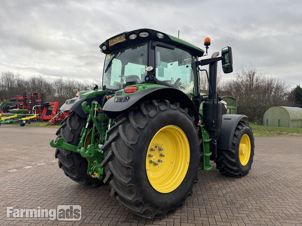 John Deere 6R 185 (2025) Tractor - {CATEGORY}