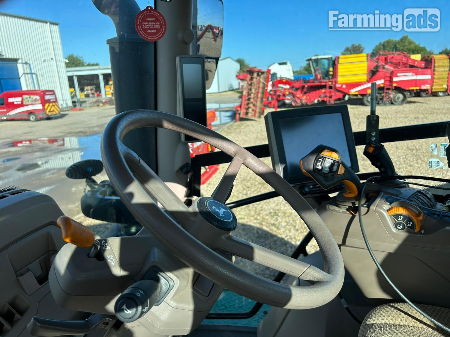 John Deere 6R 250 (2023) Tractor 