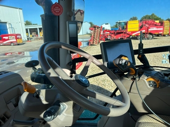 John Deere 6R 250 (2023) Tractor