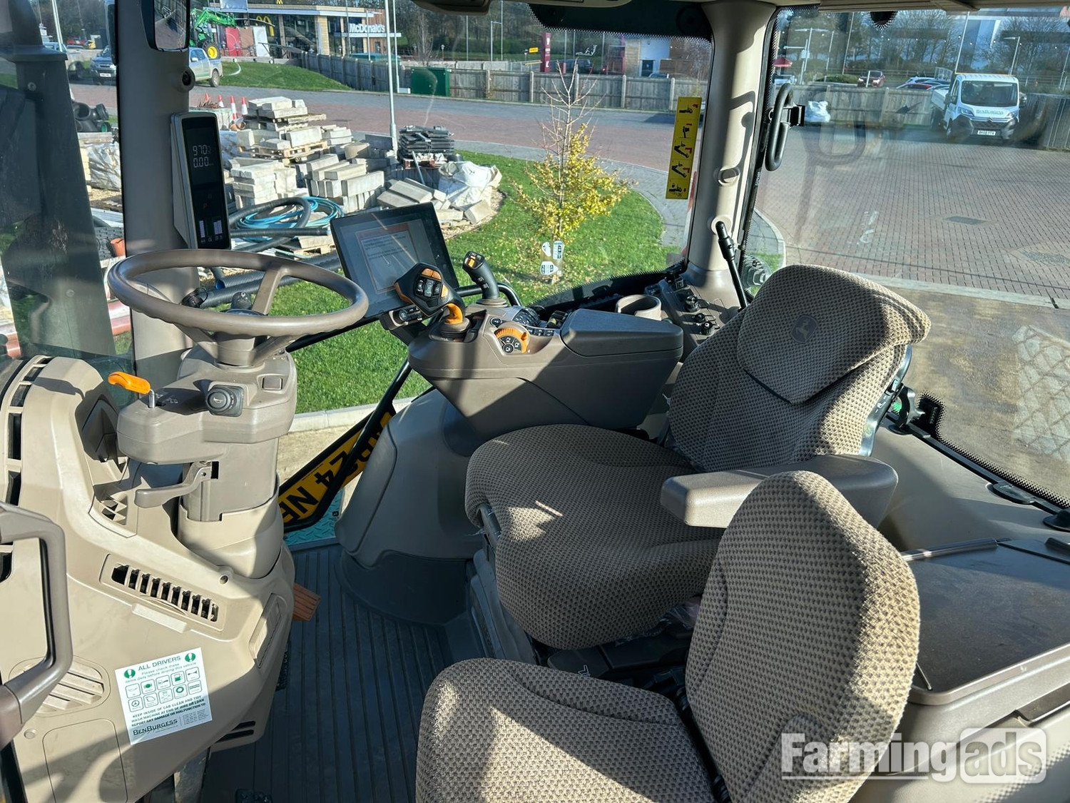{CATEGORY} - John Deere 6R 250 (2024) Tractor