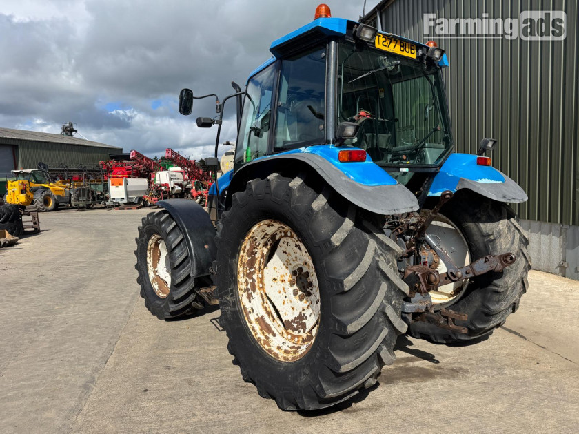 New Holland  () Tractor - {CATEGORY}