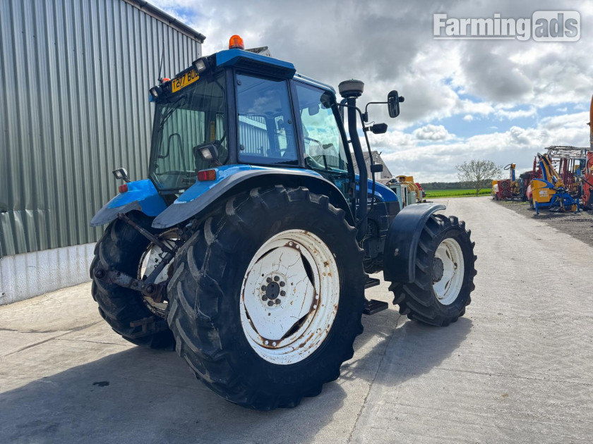 New Holland  () Tractor