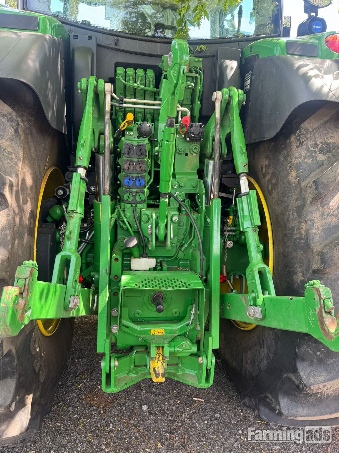 John Deere 6R 215 (2025) Tractor 