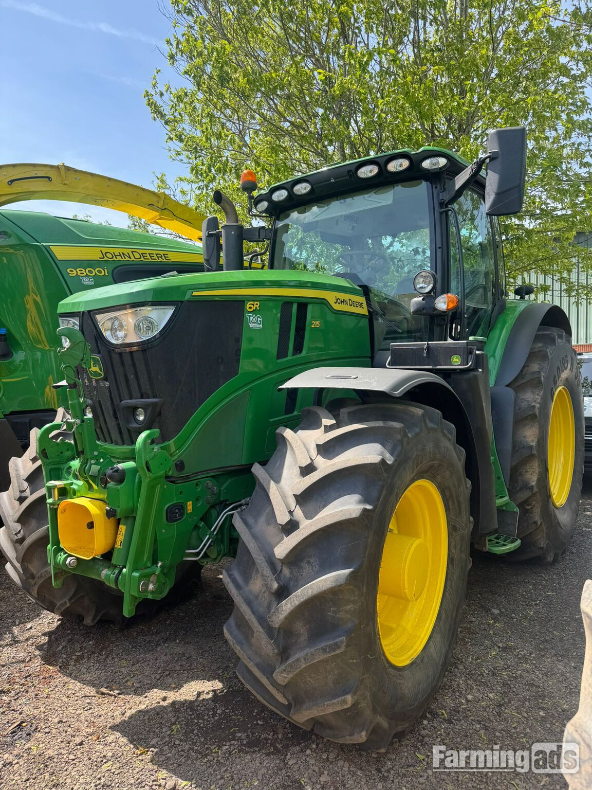 John Deere 6R 215 (2025) Tractor