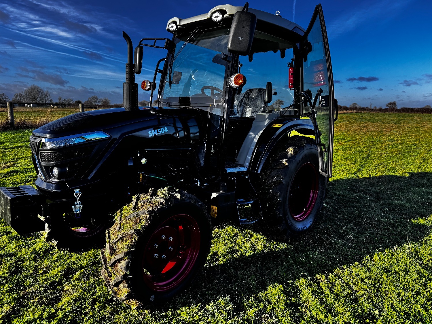 John Deere 504 () Tractor 
