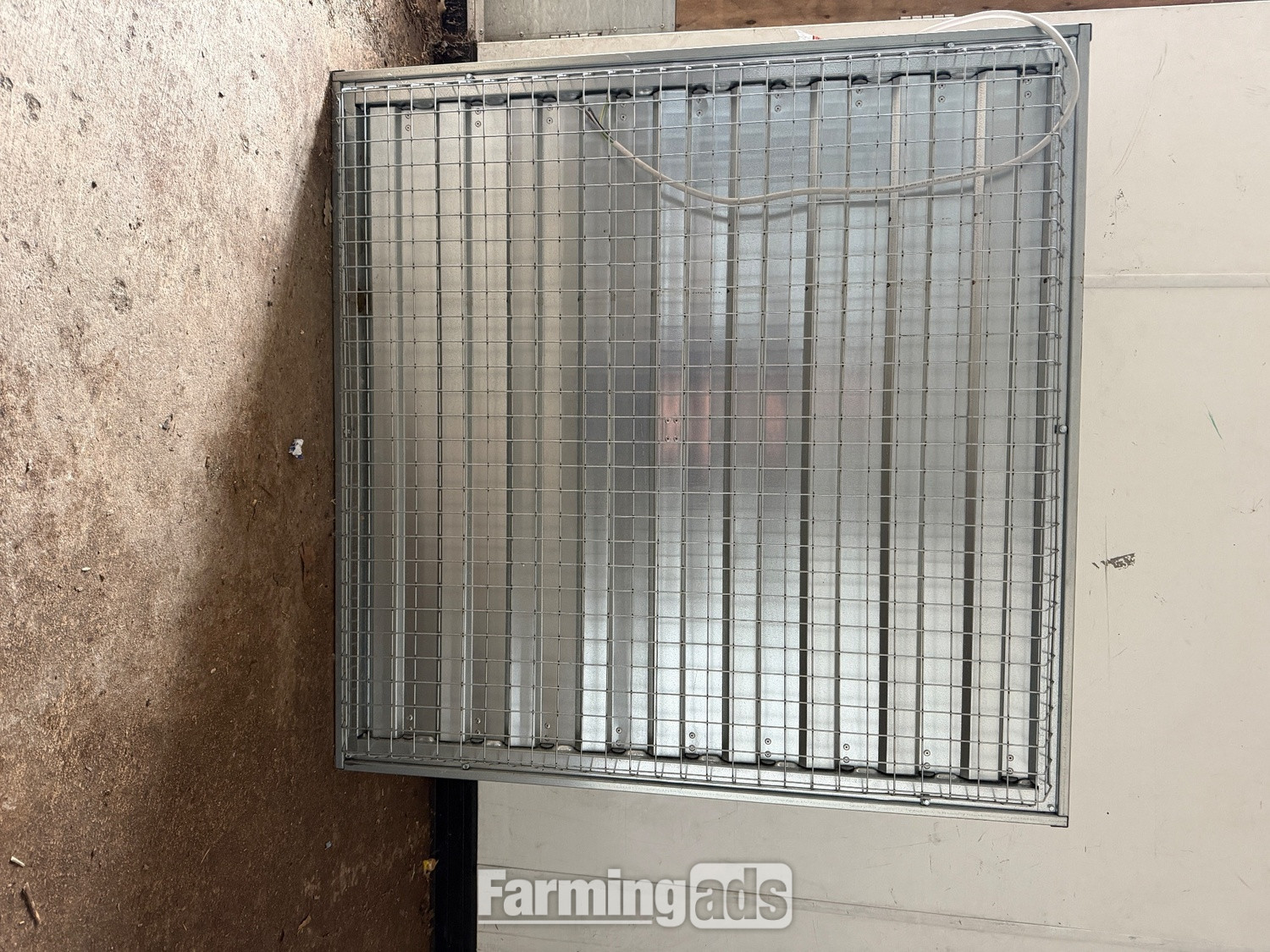 2 x Hydor HV1000 industrial ventilation fans available.