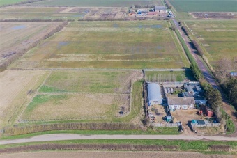 3 bedroom detached Bungalow in 2acre plot has an agricultral tie