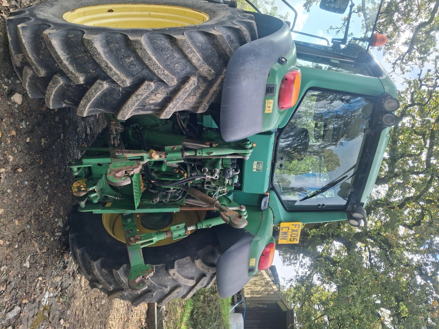 John Deere 6820 (2005) Tractor